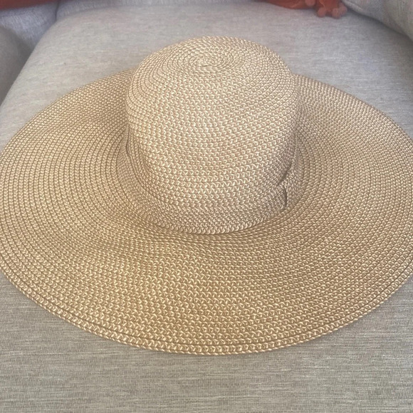 Summer hat floppy - Picture 1 of 9